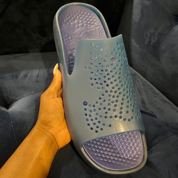 Burberry Slides